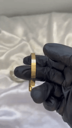 Ayat ul Kursi Islamic Bangle | Elegant Arabic Calligraphy Bracelet